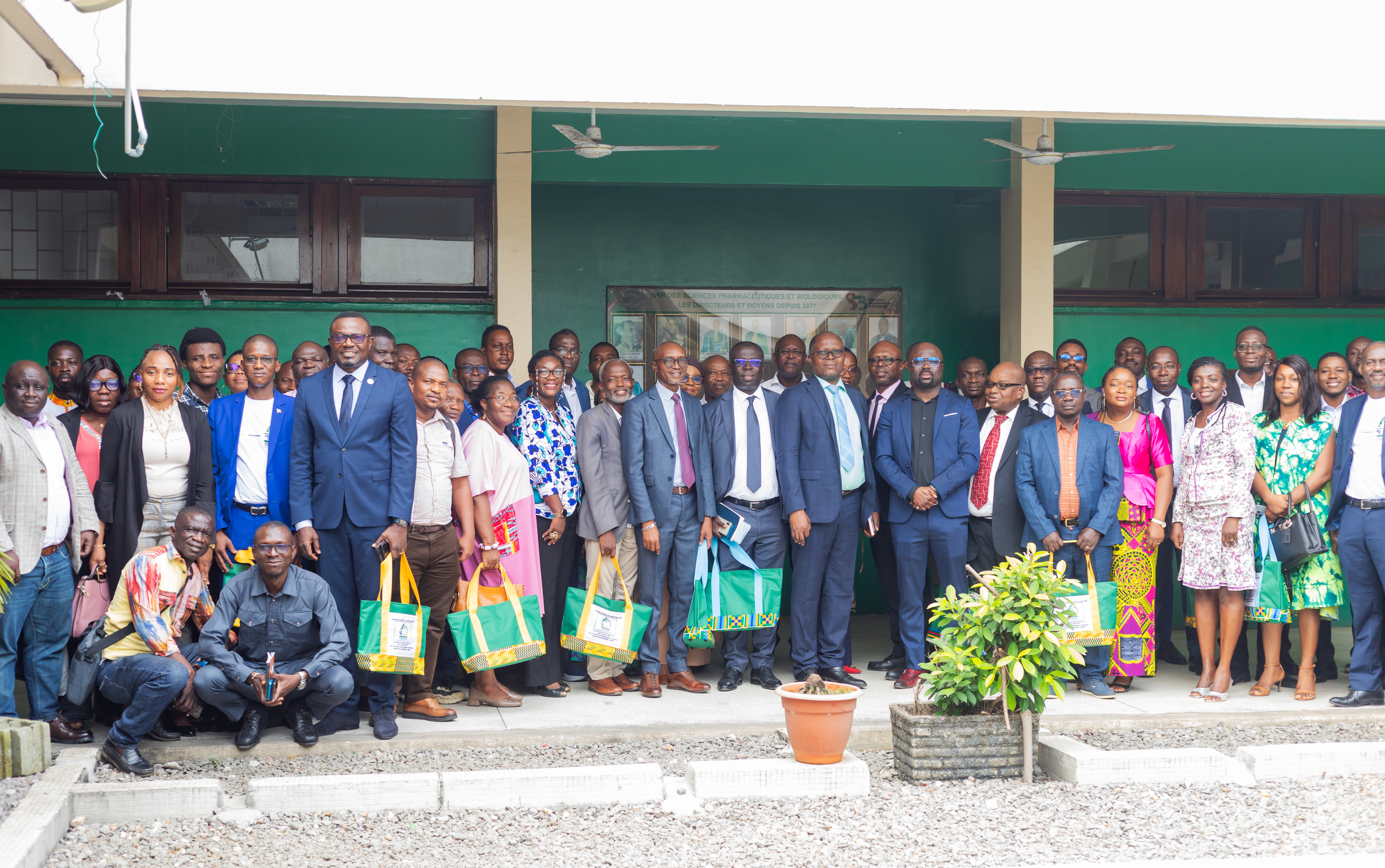 Sciences analytiques et contrôle qualité : l’Afrique se dote d’une société savante de référence à l’Université de Cocody